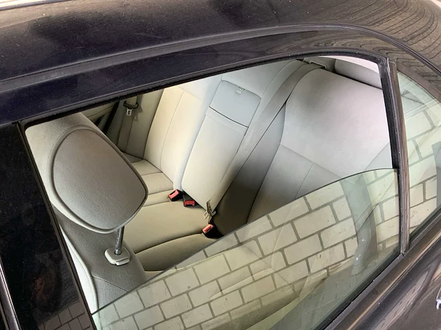 1999 mercedes-benz e-klasse 240 personenauto - afbeelding 44 van  49