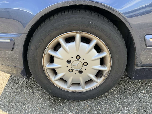 1999 mercedes-benz e-klasse 240 personenauto - afbeelding 19 van  49