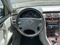1999 mercedes-benz e-klasse 240 personenauto - afbeelding 32 van  49