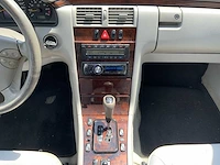 1999 mercedes-benz e-klasse 240 personenauto - afbeelding 33 van  49