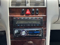 1999 mercedes-benz e-klasse 240 personenauto - afbeelding 38 van  49