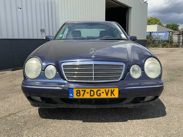 1999 mercedes-benz e-klasse 240 personenauto - afbeelding 4 van  49