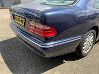 1999 mercedes-benz e-klasse 240 personenauto - afbeelding 8 van  49