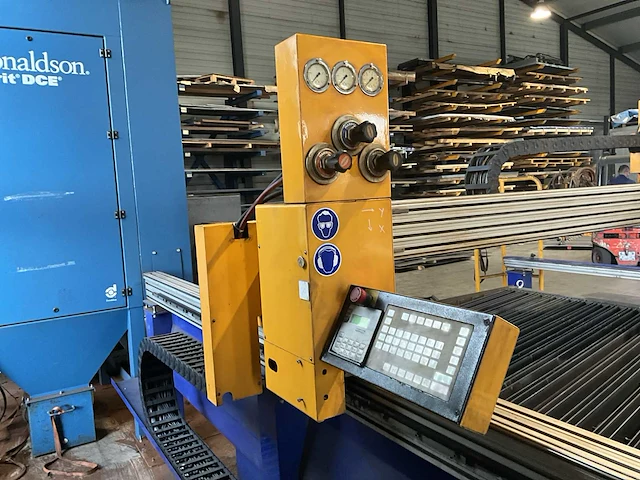 1999 microstep combicut 6001.25 plasmasnijmachine - afbeelding 6 van  51
