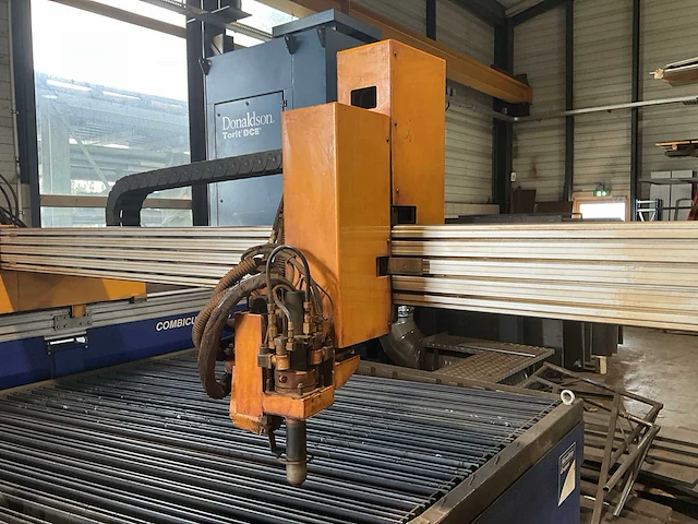 1999 microstep combicut 6001.25 plasmasnijmachine - afbeelding 13 van  51