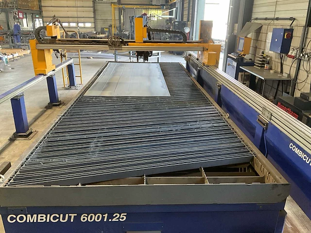 1999 microstep combicut 6001.25 plasmasnijmachine - afbeelding 18 van  51