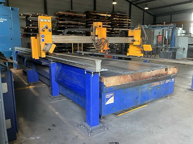 1999 microstep combicut 6001.25 plasmasnijmachine - afbeelding 12 van  51