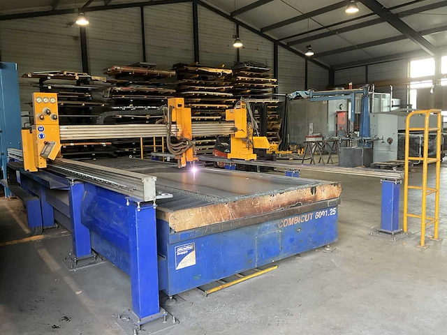 1999 microstep combicut 6001.25 plasmasnijmachine - afbeelding 23 van  51