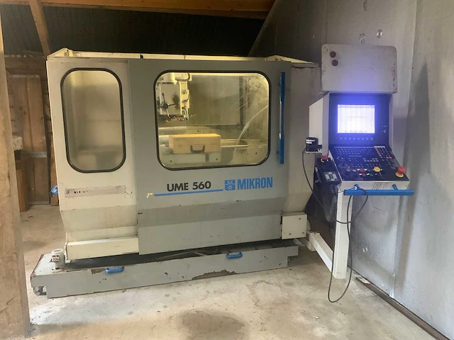 1999 mikron ume 560 tnc407/415 cnc freesbank - afbeelding 12 van  19