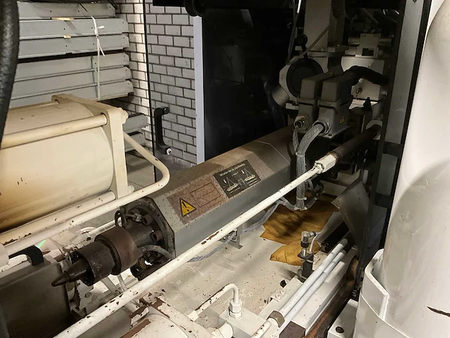 1999 netstal dj600-110 spuitgietmachine - afbeelding 9 van  10