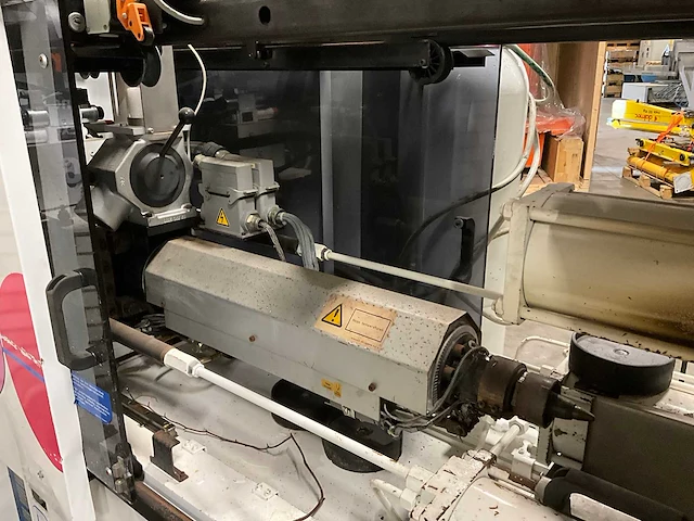 1999 netstal dj600-110 spuitgietmachine - afbeelding 13 van  15