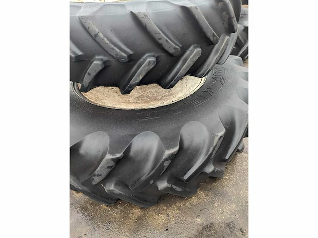 1999 new holland 8160 vierwielaangedreven landbouwtractor - afbeelding 36 van  42