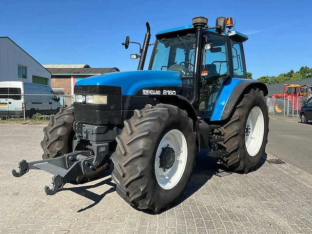 1999 new holland 8160 vierwielaangedreven landbouwtractoren - afbeelding 1 van  42