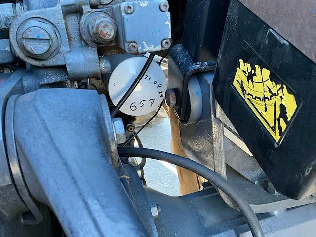 1999 new holland 8160 vierwielaangedreven landbouwtractoren - afbeelding 19 van  42
