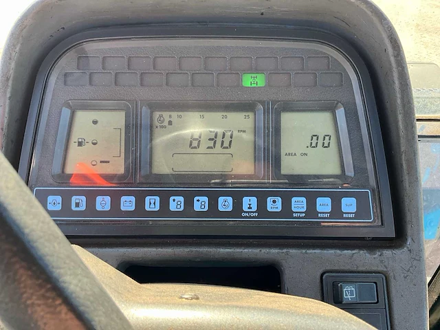 1999 new holland 8160 vierwielaangedreven landbouwtractoren - afbeelding 26 van  42