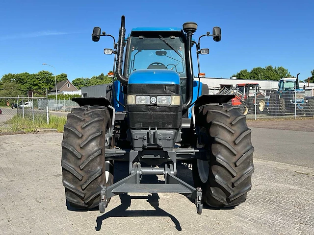 1999 new holland 8160 vierwielaangedreven landbouwtractoren - afbeelding 23 van  42