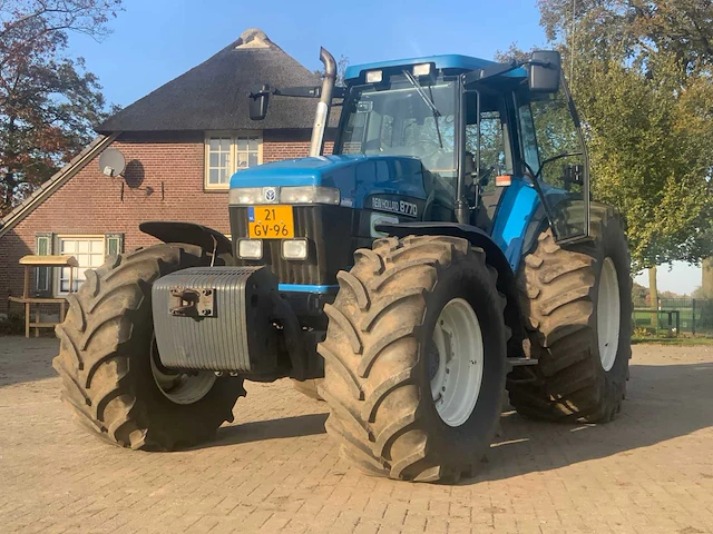 1999 new holland 8770 vierwielaangedreven landbouwtractor - afbeelding 1 van  39