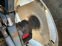 1999 new holland ts110 vierwielaangedreven landbouwtractor - afbeelding 7 van  43