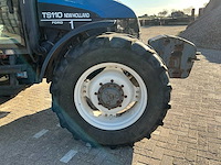 1999 new holland ts110 vierwielaangedreven landbouwtractor - afbeelding 14 van  43
