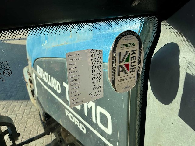 1999 new holland ts110 vierwielaangedreven landbouwtractor - afbeelding 35 van  43