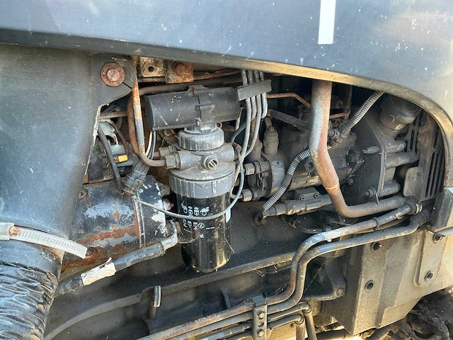 1999 new holland ts110 vierwielaangedreven landbouwtractor - afbeelding 38 van  43