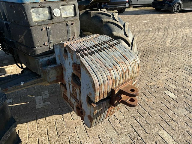 1999 new holland ts110 vierwielaangedreven landbouwtractor - afbeelding 43 van  43