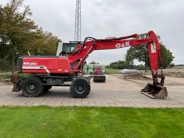1999 o&k mh plus banden graafmachine - afbeelding 36 van  39