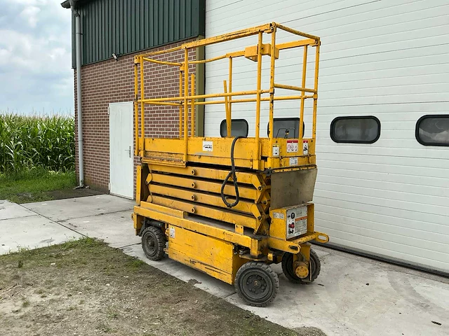 1999 pinguely-haulotte h800e / ciseaux hoogwerker - afbeelding 1 van  28