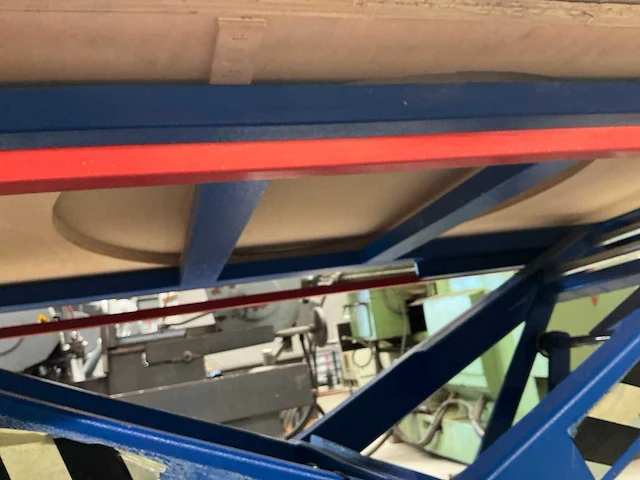 1999 quarrate supporto elevatore pneumatische schaarheftafel - afbeelding 10 van  10