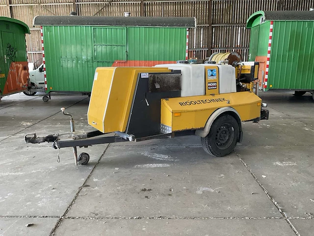 1999 rioned mobiele riool hogedrukreiniger - afbeelding 1 van  22