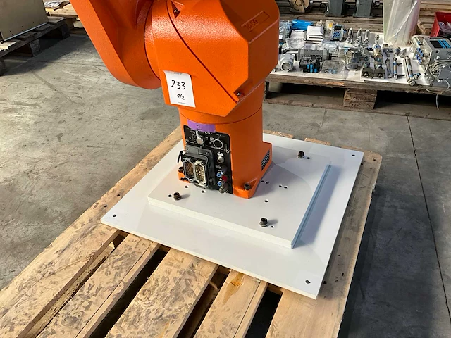 1999 staubli rx90 hp industriële robot - afbeelding 16 van  18