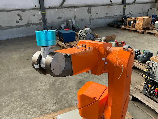 1999 staubli rx90 hp industriële robot - afbeelding 13 van  18