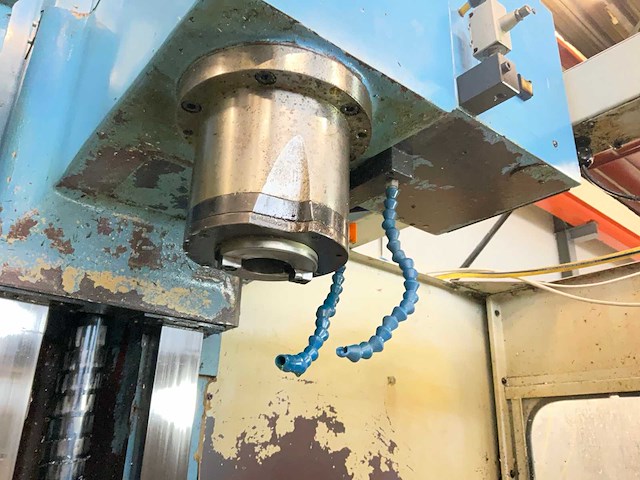 1999 supermax ycm-v65a cnc freesmachine - afbeelding 8 van  25