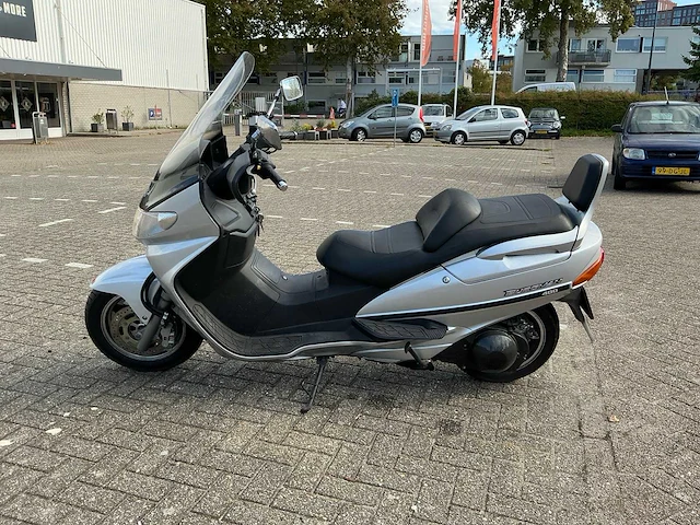 1999 suzuki scooter an 400 motorfiets - afbeelding 8 van  21