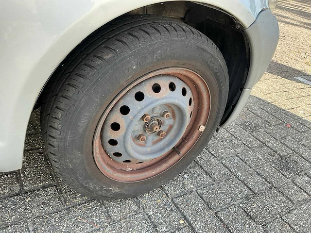 1999 toyota yaris personenauto - afbeelding 12 van  27