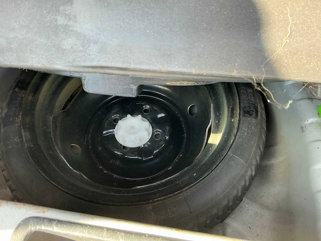 1999 toyota yaris personenauto - afbeelding 24 van  27