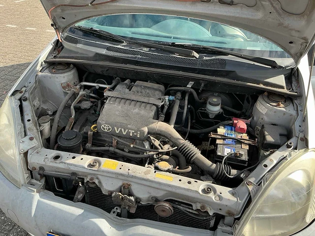 1999 toyota yaris personenauto - afbeelding 25 van  27