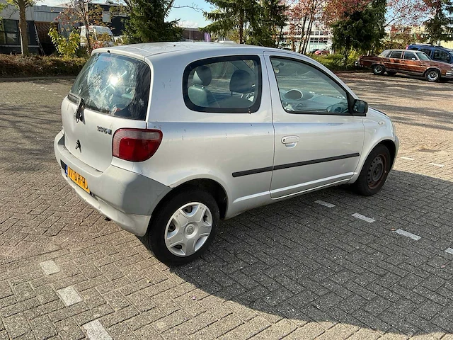 1999 toyota yaris personenauto - afbeelding 5 van  27