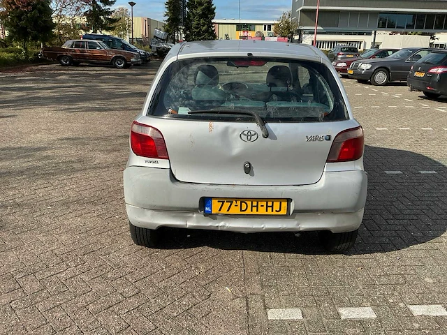 1999 toyota yaris personenauto - afbeelding 6 van  27