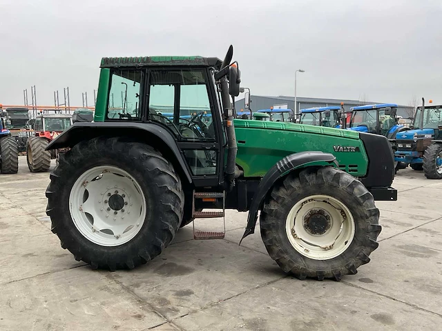 1999 valtra-valmet 8150 hi-tech vierwielaangedreven landbouwtractor - afbeelding 29 van  33