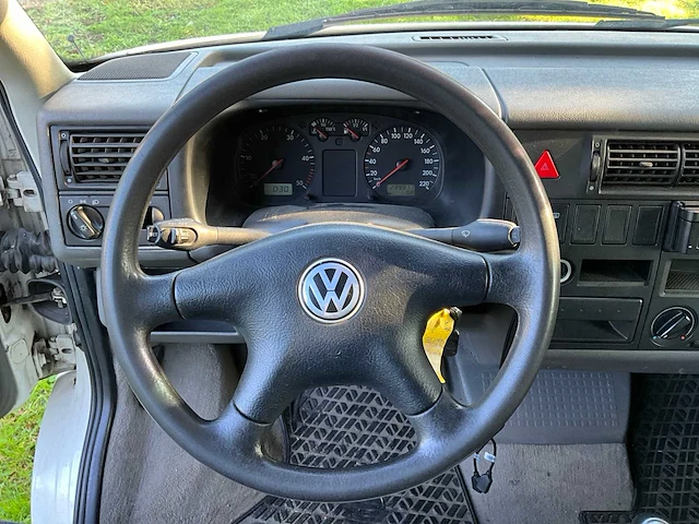 1999 volkswagen multivan syncro 4x4 kampeerbus, t-930-ks - afbeelding 16 van  40