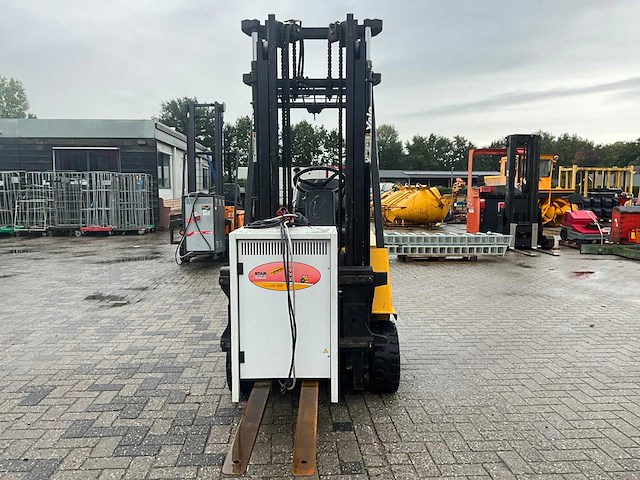 1999 yale erp12.5rclv2084 vorkheftruck - afbeelding 17 van  21