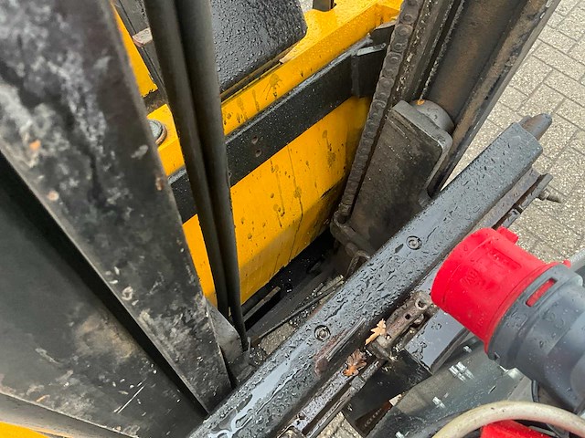 1999 yale erp12.5rclv2084 vorkheftruck - afbeelding 20 van  21