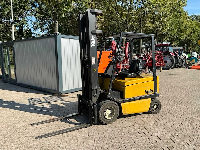 1999 yale erp25alf vorkheftruck - afbeelding 1 van  24