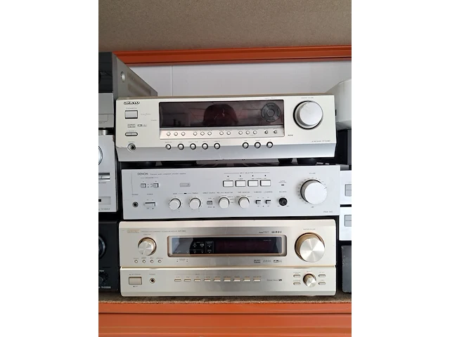 19x audio o.a. akai, denon, onkyo, harman/kardon, sonos en jbl, zwart - afbeelding 7 van  12
