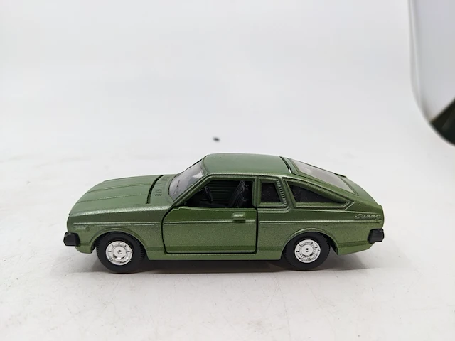 19x miniatuur o.a. dinky toys, yonezawa toys, gama - afbeelding 5 van  23