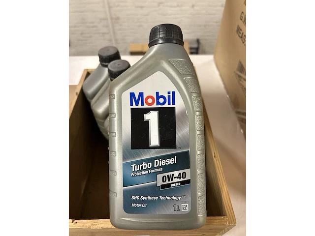 19x motorolie en remvloeistof w.o. mobil1, dunlop - afbeelding 3 van  4