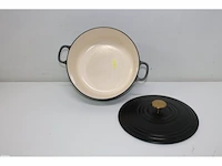 1x bk bourgogne braadpan - 28 cm - pitch black - gietijzer - inductie bk - afbeelding 5 van  6