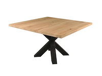 1x recht tafel eiken - 120x120 cm - massief eiken - spinpoot klein metaal 5x10 - afbeelding 1 van  3
