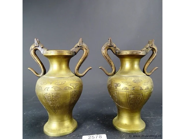 2 antieke chinese bronzen vazen - afbeelding 1 van  5